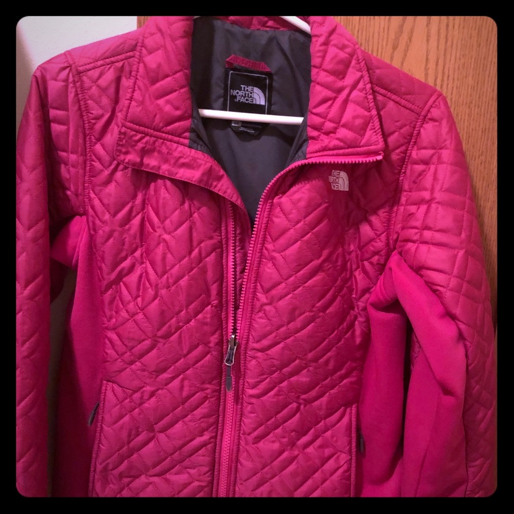 North Face Ladies Pink Jacket